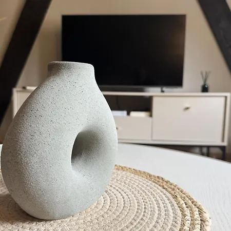 Pistache - Charme Et Confort Au Coeur De Daire